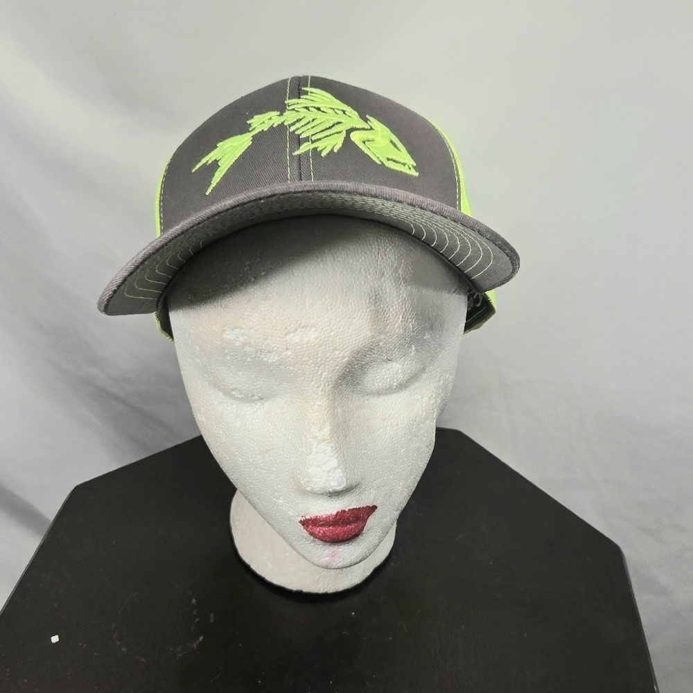 Outdoor Cap NWT Green & Grey Fish Skeleton Adjustable Mesh Baseball Cap One Size